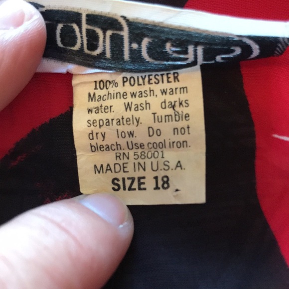 COPY CATS 🌟 Vintage Blouse, lightweight, button down with cuffs, comfortable - Picture 9 of 10